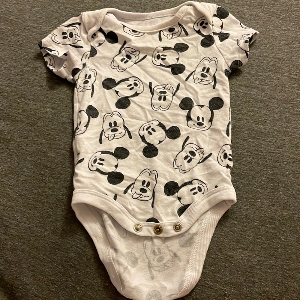 Baby clothes